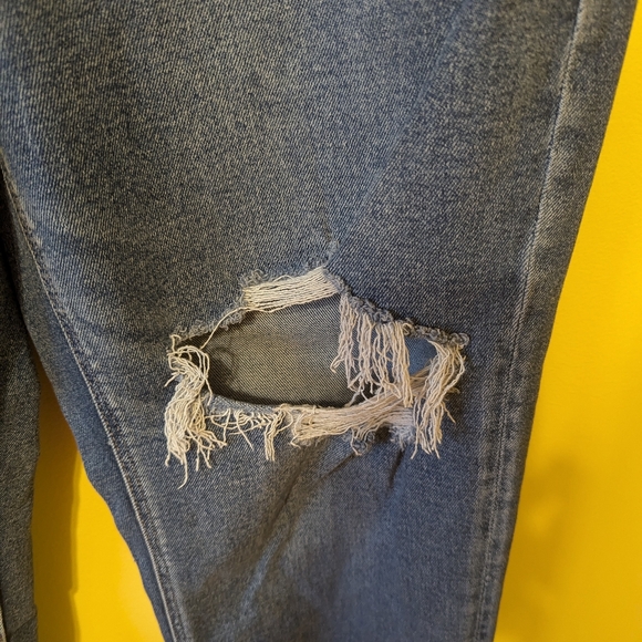 American eagle jeans - Picture 3 of 8